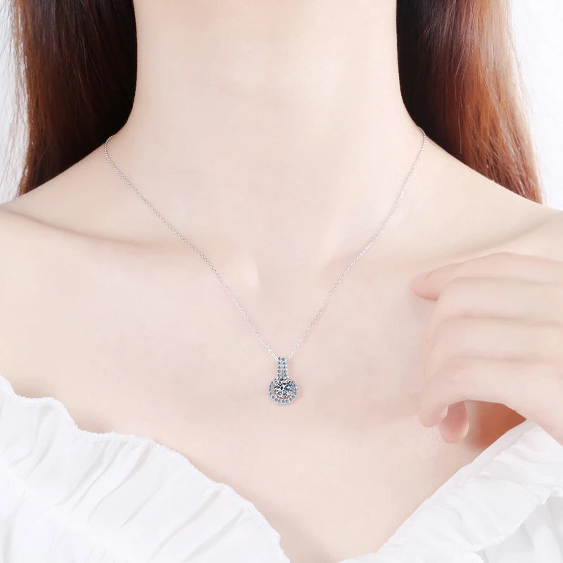 NeeTim 1ct 2ct 5ct Moissanite Necklace for Women Sterling Silver 925 with White Gold Plated Lab Diamond Sparkling Pendant