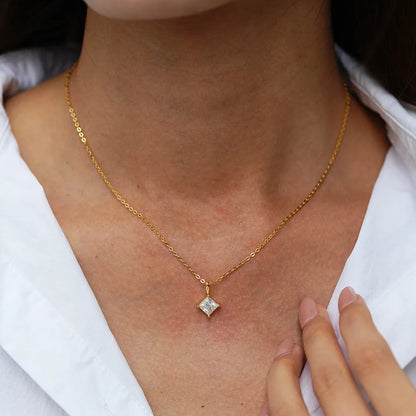 6.5MM 1CT Princess Cut Moissanite Solitaire Necklace Pendant for Women Plated 18k Gold 925 Silver Birthday Gift Fashion Jewelry