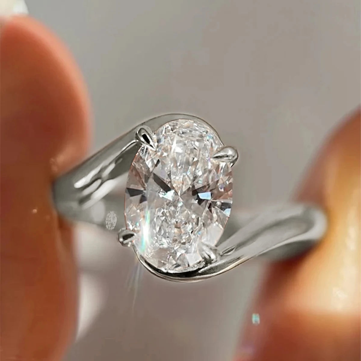 4.5CT Oval Cut Moissanite Wedding Ring for Women GRA Certicate s925 Sterling Silver Bypass Solitaire Diamond Ring for Engagement