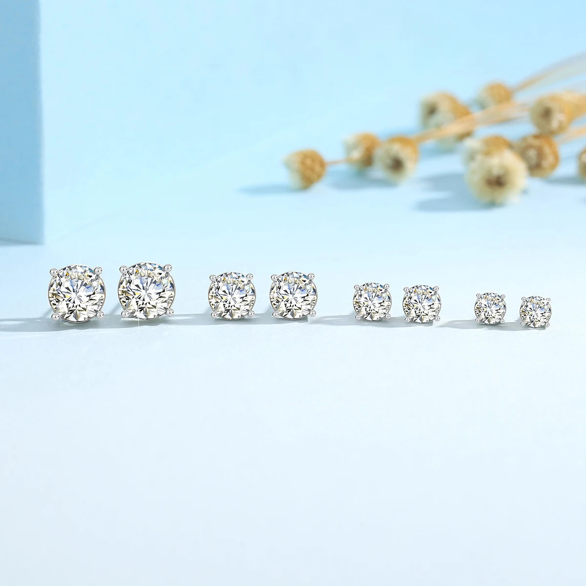 Round Moissanite Gold Stud earring